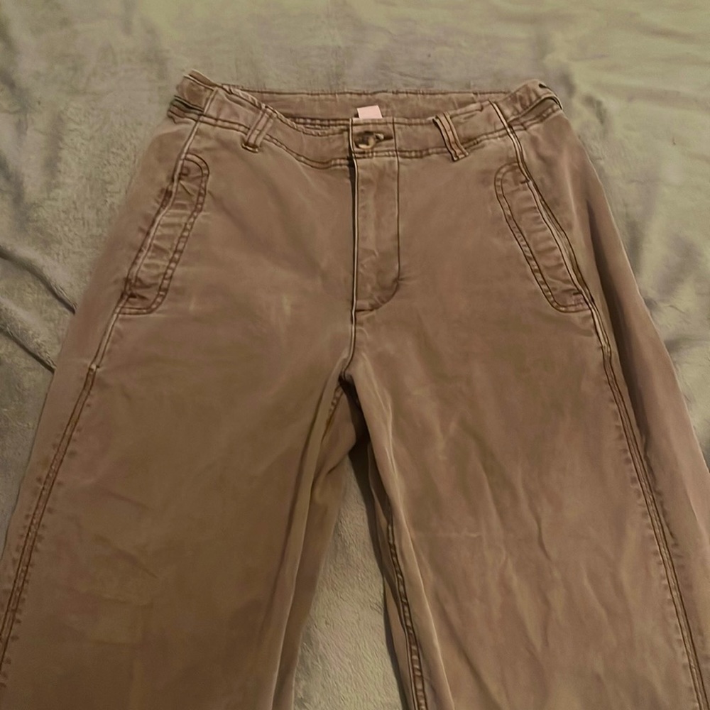 Size 4 Old Navy Pants (light brown)